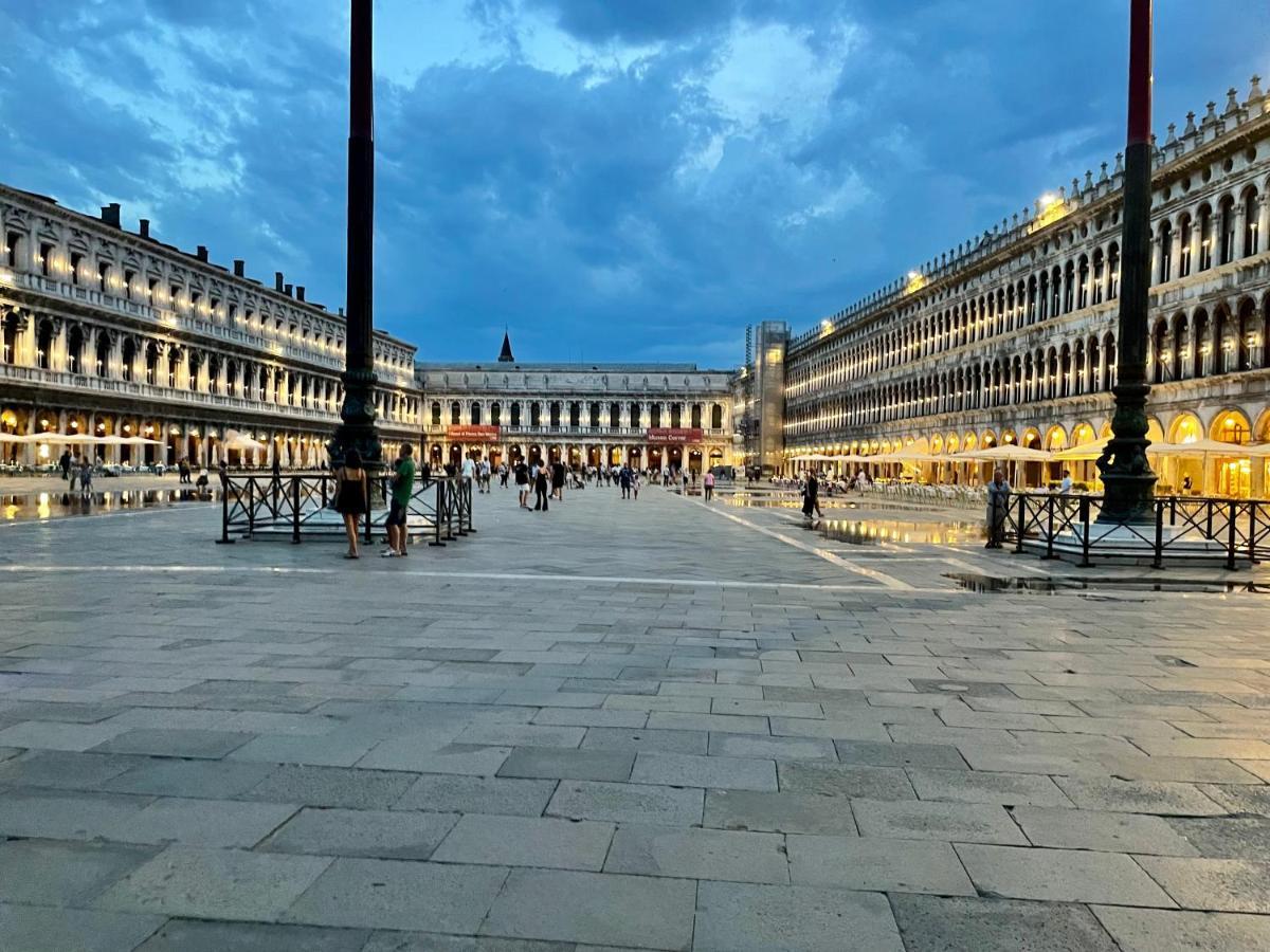 Vittoria Serene Home - Heart Of Venesia Bagian luar foto